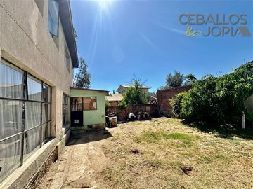Casa en Venta en San Enrique, Villa Alemana