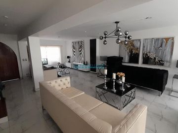 Casas Venta CAL. Ayacucho - LA MOLINA