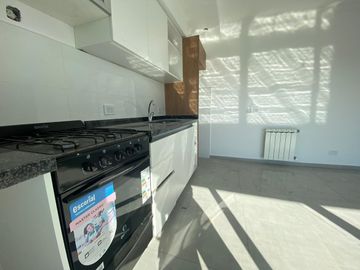 Departamento en  venta de 2 ambientes con cochera