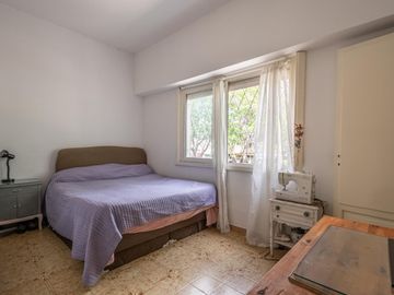 Venta PH luminoso 4 amb, 3 dorm, 2 baños, dependencia con baño, balcón, 2 terrazas, Apto crédito