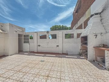 Venta PH luminoso 4 amb, 3 dorm, 2 baños, dependencia con baño, balcón, 2 terrazas, Apto crédito
