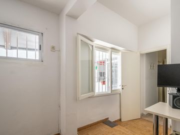 Venta PH luminoso 4 amb, 3 dorm, 2 baños, dependencia con baño, balcón, 2 terrazas, Apto crédito