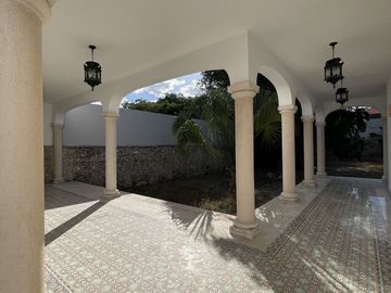 Casa en venta restaurada en el centro histórico de Mérida Yucatán.