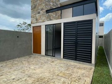 VILLA CON HABITACION EN PLANTA BAJA Y ALBERCA LISTA PARA HABITAR.