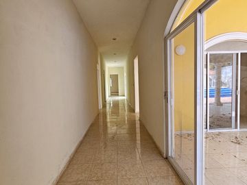 CERCA DEL MAR AMPLIA CASA EN VENTA EN CHICXULUB, PROGRESO, YUCATAN.