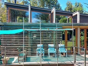Parcela en Venta en Amplia casa con Quincho, Bodega y Cancha de Tenis - Lomas de Reloncaví