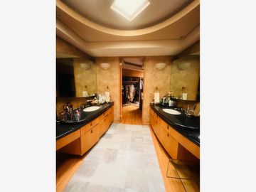 Departamento en venta en Bosques de las Lomas, Cuajimalpa de Morelos, Ciudad de México