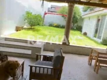 Casa en Venta - (3)