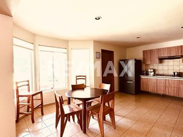Casa en Venta - (3)