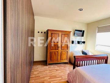 Casa en Venta - (3)