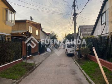 Casa en Venta en El Descanso/ San Francisco de Asís