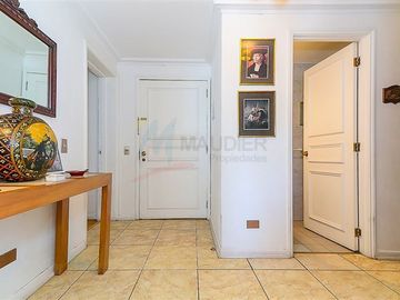 Departamento en Venta en El Golf