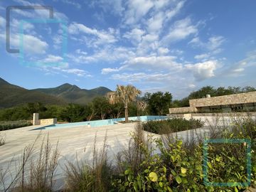 CASA EN VENTA AYSSO RESIDENCIAL ZONA CARRETERA NACIONAL  SANTIAGO