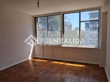 Departamento en Venta en Sector Costanera Center, Holanda - Metro Tobalaba, Providencia RM