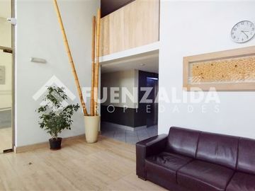 Departamento en Venta en Calle Coquimbo a dos cuadras del metro Matta