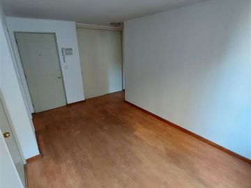 Departamento en Venta en OPORTUNIDAD DE PRECIO en Avda. Vicuña Mackenna con Avda Matta