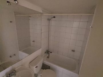 Departamento en Venta en OPORTUNIDAD DE PRECIO en Avda. Vicuña Mackenna con Avda Matta