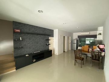 3 Bedroom Townhouse for sale at Baan Klang Muang Sukhumvit 77