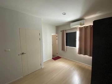 3 Bedroom Townhouse for sale at Baan Klang Muang Sukhumvit 77