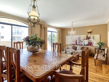 Venta casa amplia en Jardines del Sur