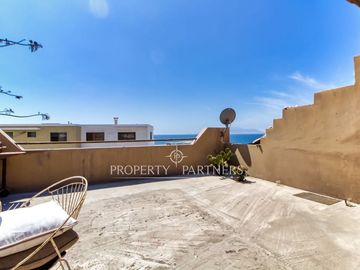 Venta casa amplia en Jardines del Sur