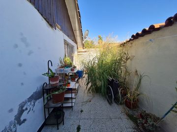 Se vende propiedad 3 dorm. 264 m2 terreno, 98 m2 const, Macul