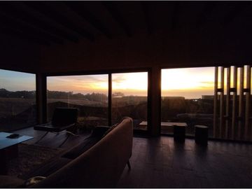 Pichilemu Hermosa Casa con vista privilegiada