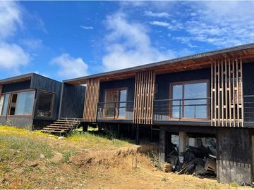 Pichilemu Hermosa Casa con vista privilegiada