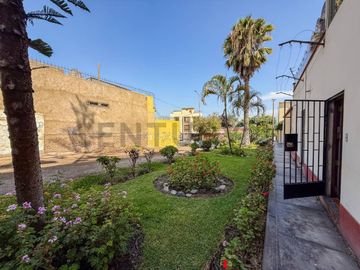 VENTA DE DEPARTAMENTO EN PRIMER PISO - LA MOLINA, PORTADA DEL SOL