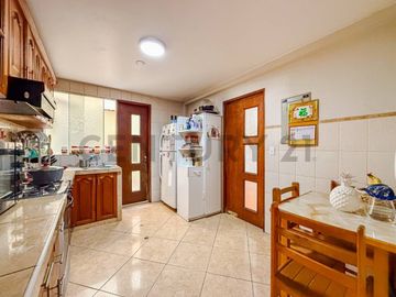 VENTA DE DEPARTAMENTO EN PRIMER PISO - LA MOLINA, PORTADA DEL SOL
