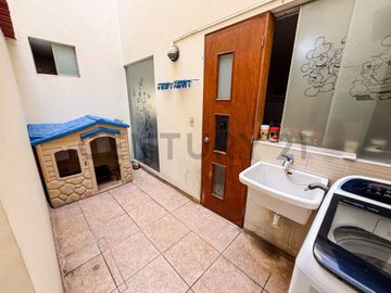 VENTA DE DEPARTAMENTO EN PRIMER PISO - LA MOLINA, PORTADA DEL SOL