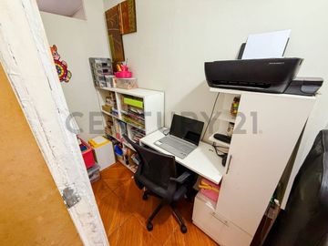 VENTA DE DEPARTAMENTO EN PRIMER PISO - LA MOLINA, PORTADA DEL SOL