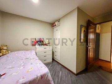 VENTA DE DEPARTAMENTO EN PRIMER PISO - LA MOLINA, PORTADA DEL SOL