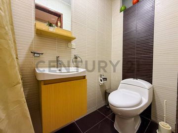 VENTA DE DEPARTAMENTO EN PRIMER PISO - LA MOLINA, PORTADA DEL SOL