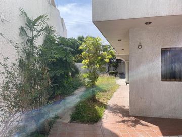 Casa en Venta Jardines de La Patria (Uso de Suelo Mixto)