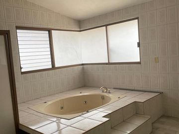 Casa en Venta Jardines de La Patria (Uso de Suelo Mixto)
