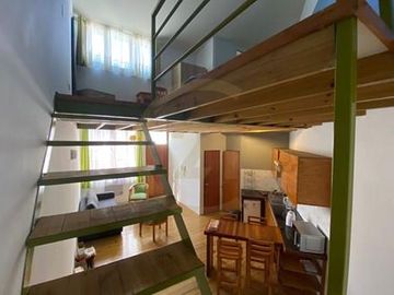Venta Loft Duplex amoblado Cerro Santo Domingo