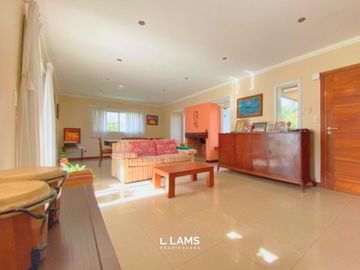 Casa 4 ambientes con piscina - Venta - Barrio Privado Arenas del Sur