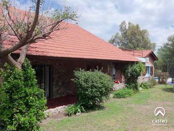 Casa en Las Moreras, Villa de Merlo.