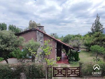 Casa en Las Moreras, Villa de Merlo.