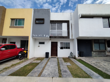 Casa en Venta, San Agustín, Tlajomulco de Zúñiga, TH.