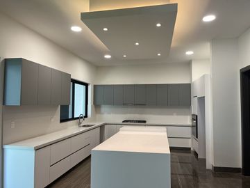 Casa en Venta en Valle Alto  $24,427,950