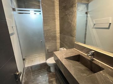 Casa en Venta en Valle Alto  $24,427,950