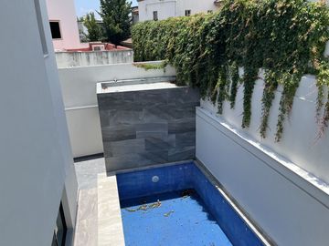 Casa en Venta en Valle Alto  $24,427,950