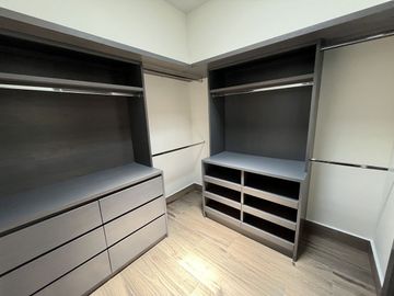 Casa en Venta en Valle Alto  $24,427,950