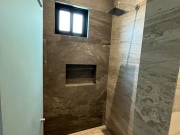 Casa en Venta en Valle Alto  $24,427,950