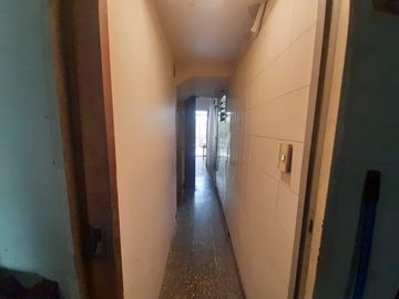 Venta - Casa en Haedo 5 ambientes.
