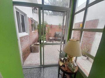 Venta - Casa en Haedo 5 ambientes.