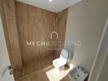 Casa 4 dormitorios venta en Ceibos, Puertos del Lago