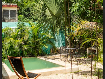 En Venta Casa de Una planta en Santa Ana a 3 calles de Paseo de Montejo
